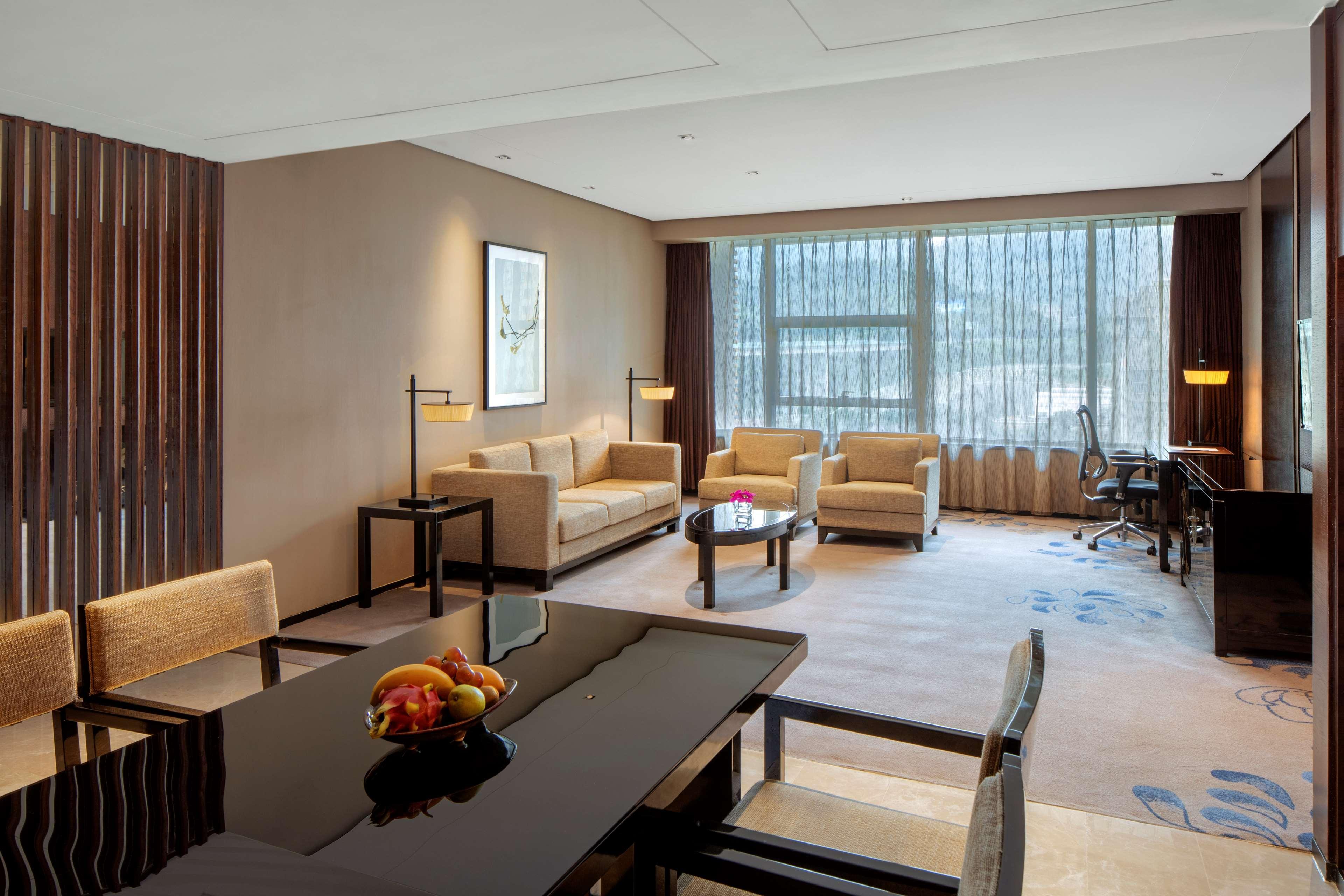 Radisson Blu Hotel Chongqing Sha Ping Ba Esterno foto